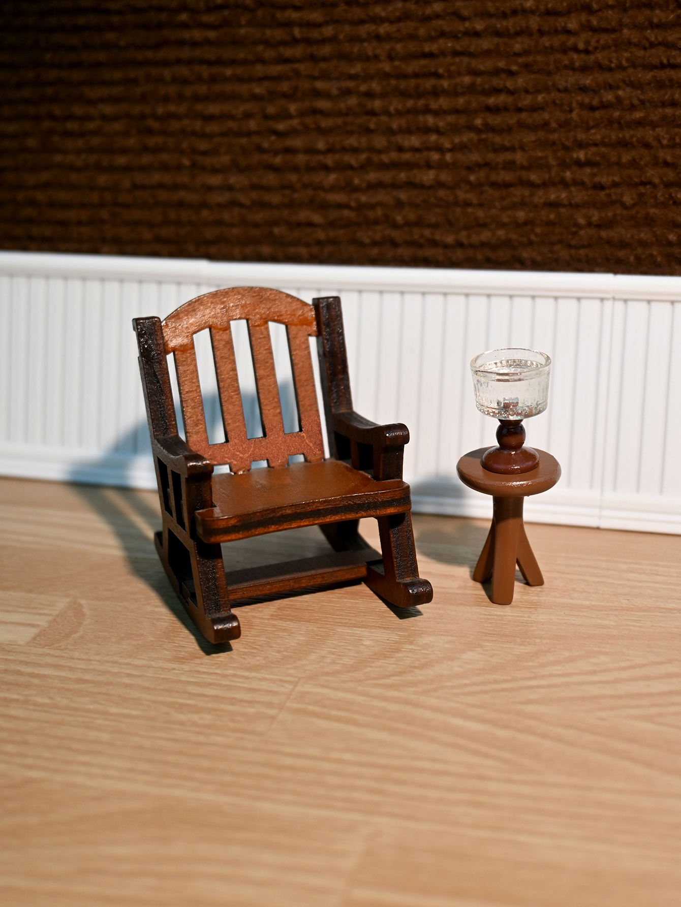 Home Decor Furniture - Miniature Rocking Chair, Miniature Desk Lamp,
