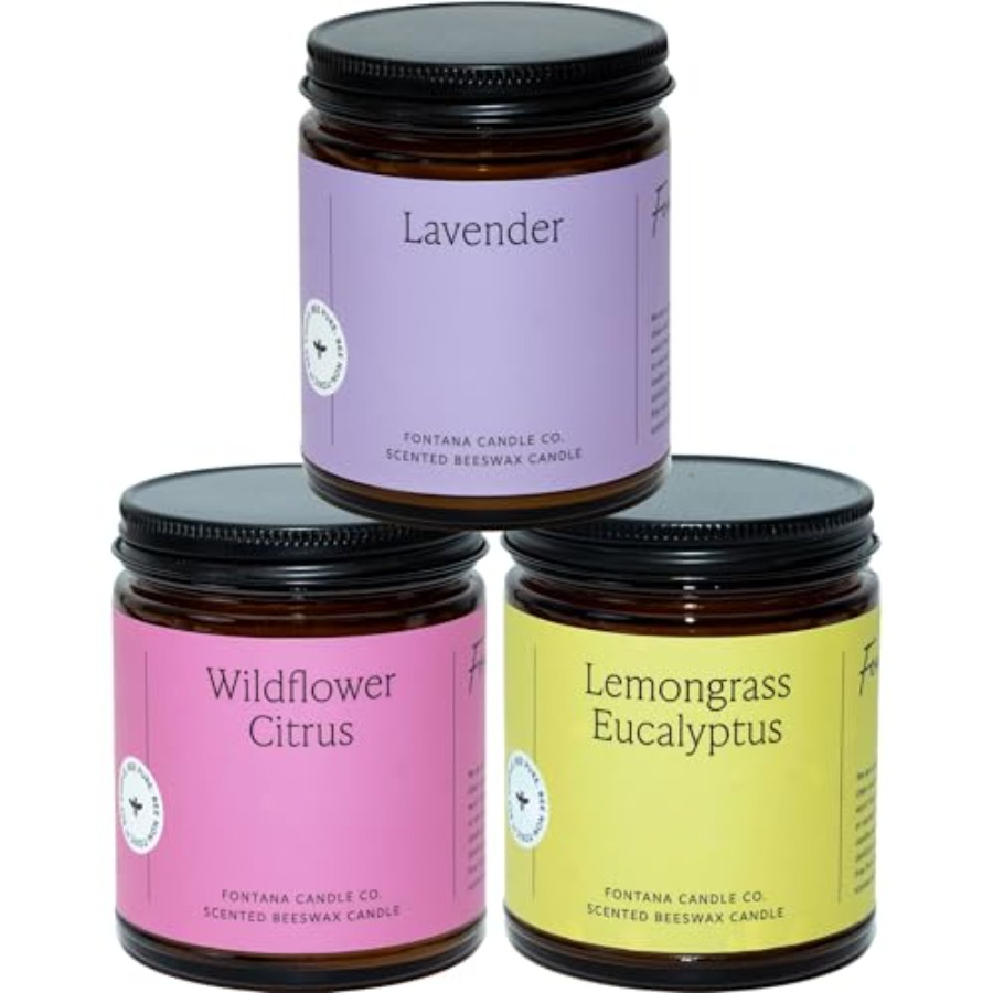Home Decor Essentials - Spring home decor candle with wood