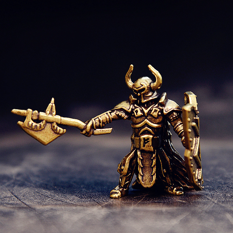 Brass Shield Warrior Figurine  - Home Decor Medieval reseña y precio
